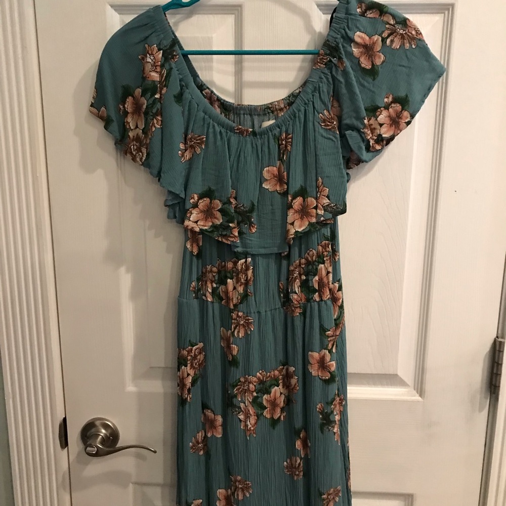 Kaileigh stitch fix off shoulder dress